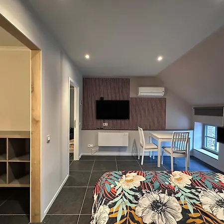 Viticolo D'hotes Tubize